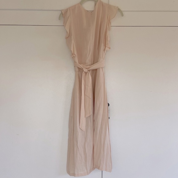 Gilli Blush Midi Length, Flutter Sleeve, Button Detail, Pockets, Waste Tie - Picture 4 of 7